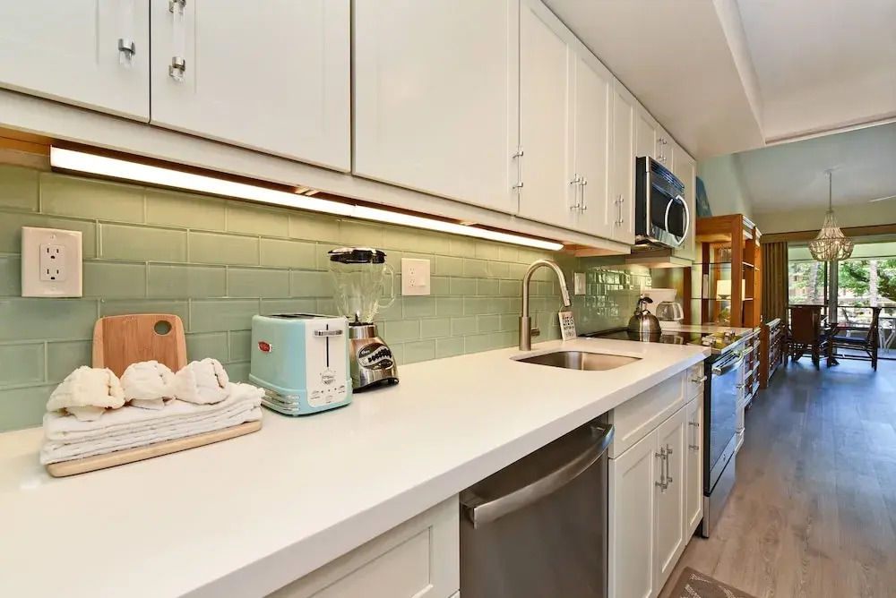 Maui Kaanapali S #b247 Studio Bedroom Condo by Redawning