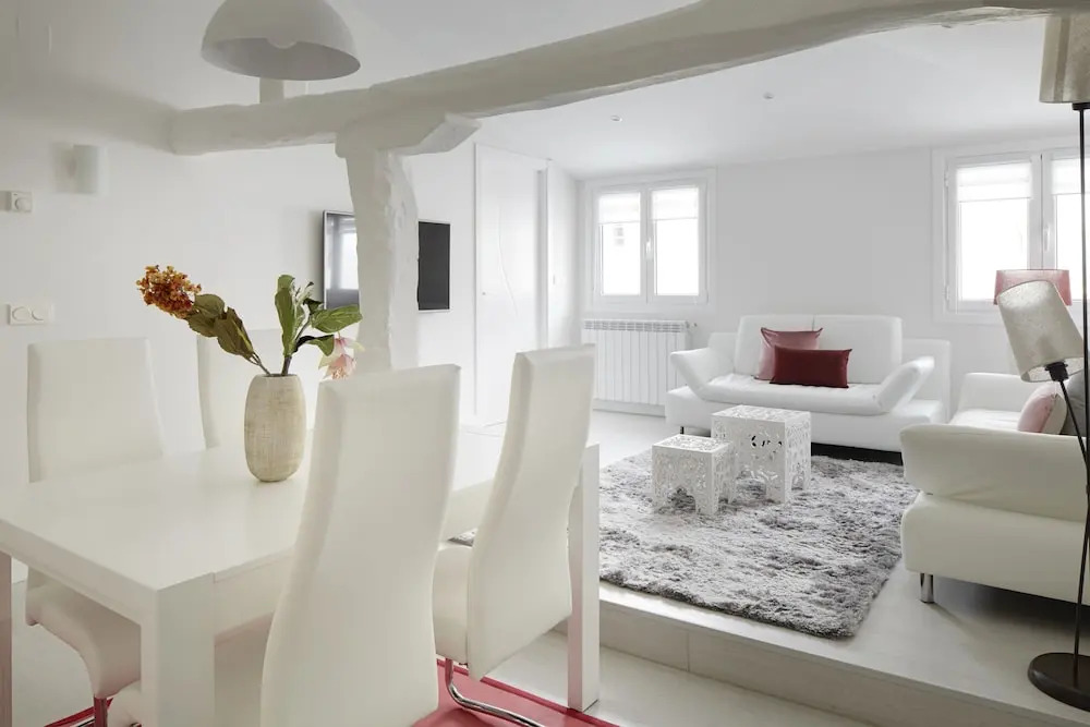 Zuria Apartment by FeelFree Rentals