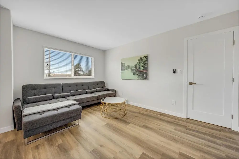 Oneluxstay 3BR Home Near the Beach