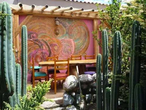 Real Dream Guesthouse & Hostel.