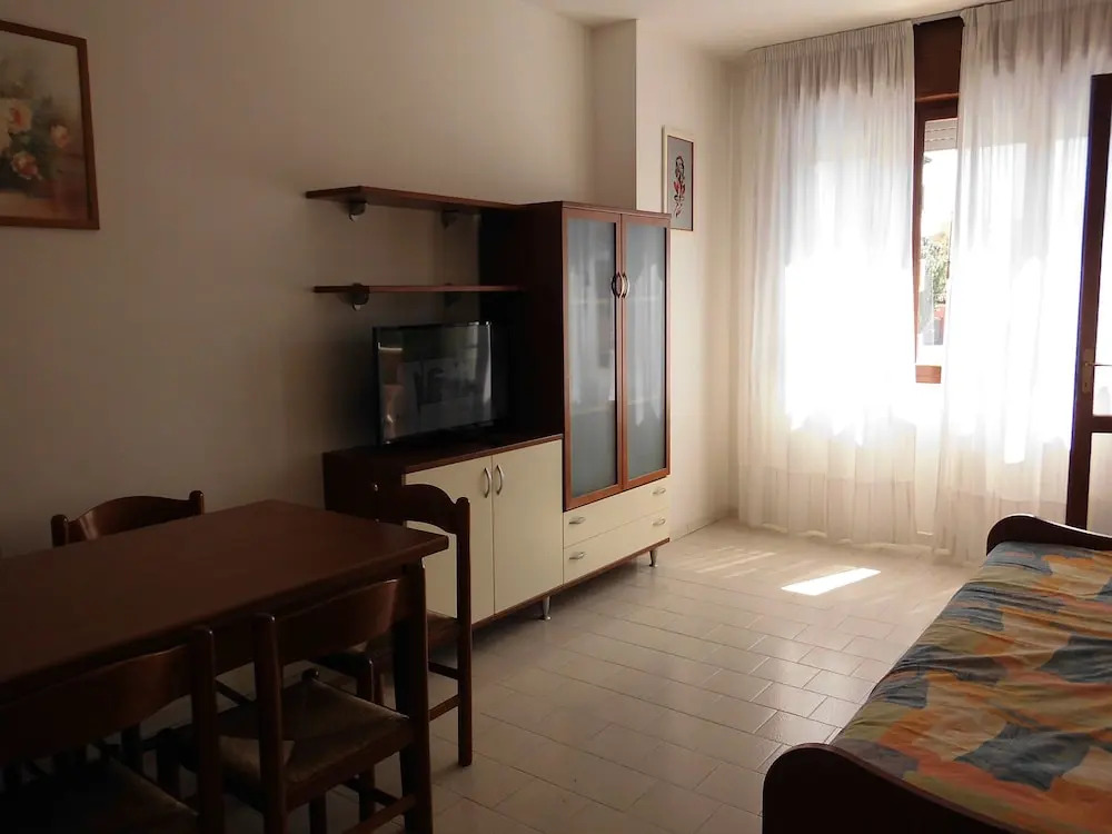 Serene Flat With Balcony and Pool - Beahost