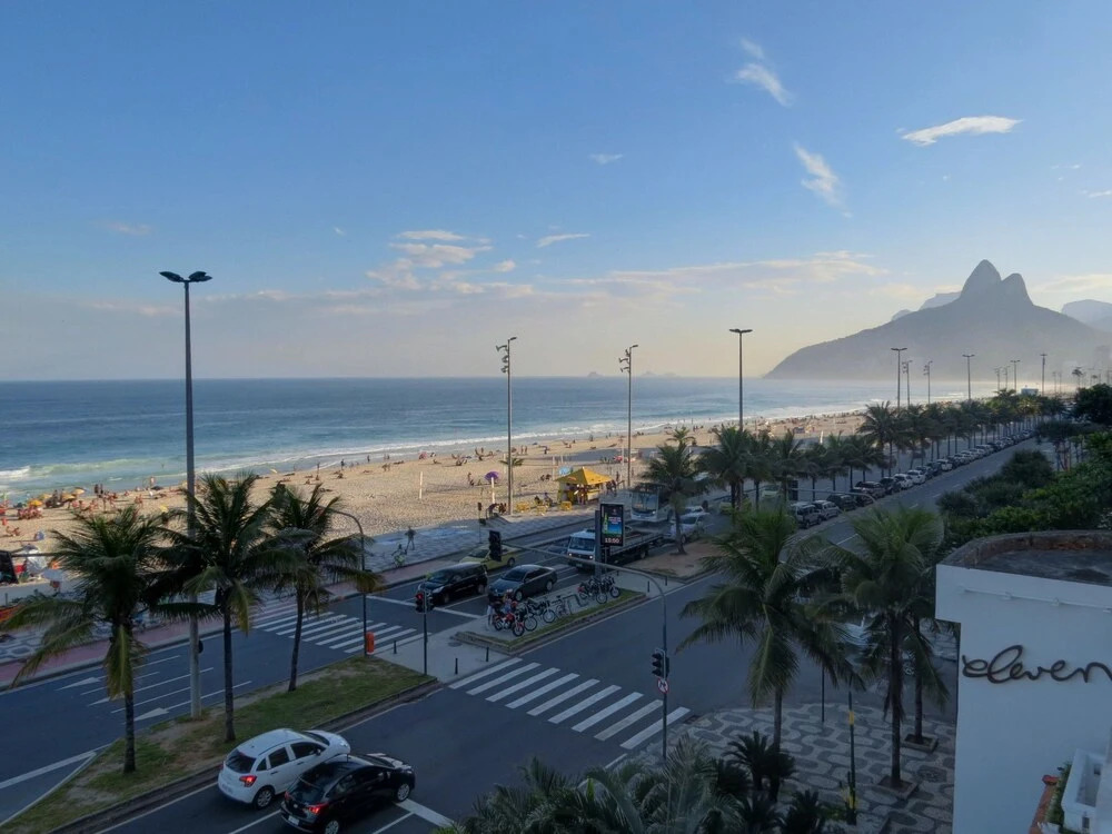 LinkHouse Majestic Beachfront Ipanema 3BDR Y1-008