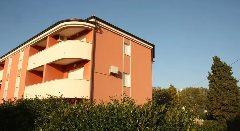 Apartments Laura