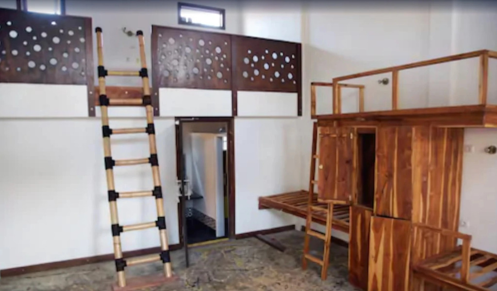 Gili Beach Bum Hostel