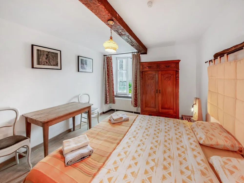 Heritage Holiday Home in Gouvy With Fenced Garden