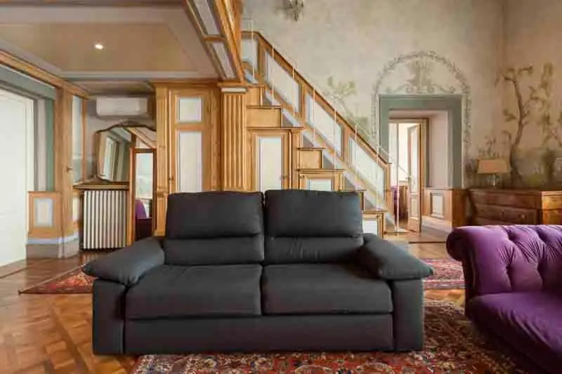 Luxury Apartments by Palazzo Portinari Salviati