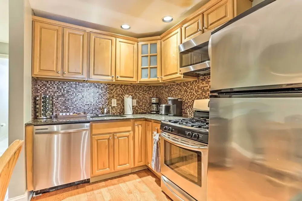Modern Philly Apt in the Heart of Downtown!