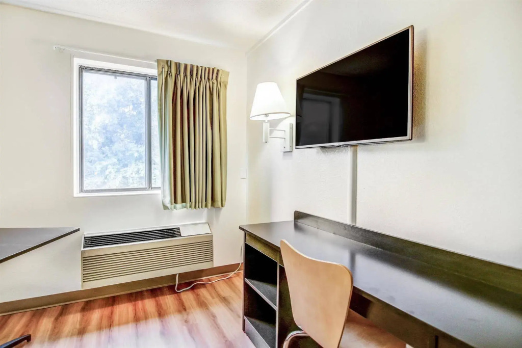 AmericInn by Wyndham Madison WI