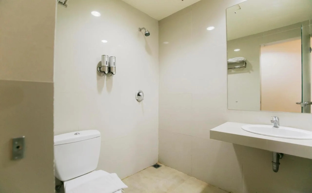 Halogen Hotel Airport Surabaya