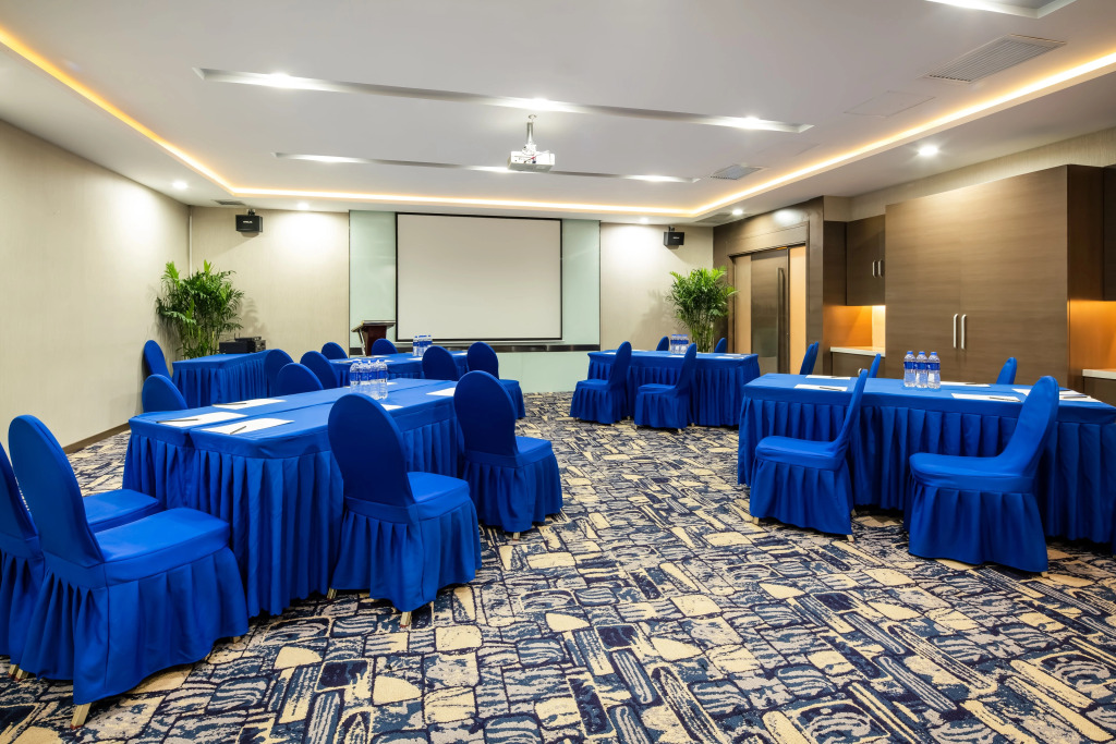 Holiday Inn Express Shenyang North Station by IHG