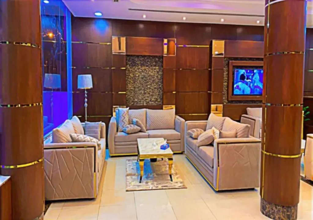 Razan suites