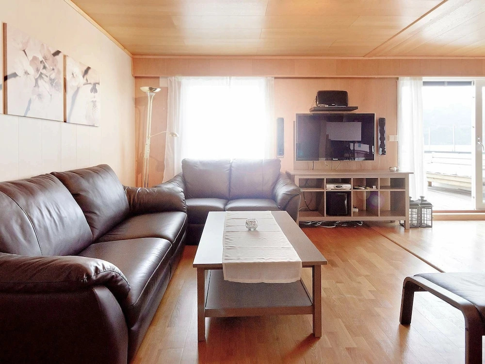 10 Person Holiday Home in Kjølsdalen