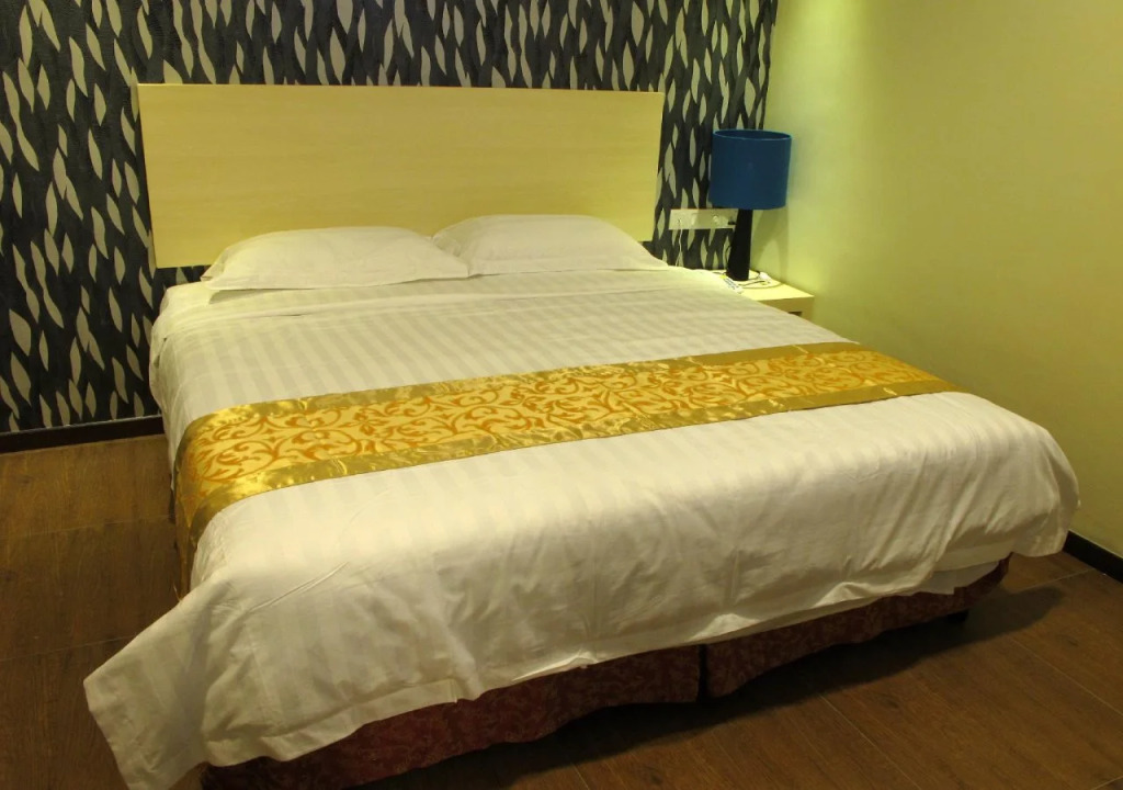 Eight Days Boutique Hotel - Permas Jaya