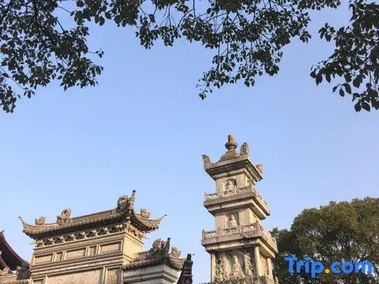 Zhou Shan Putuo Cloud Sea Monastery Sea View Homestay (Ban Shengdong Pier Branch)