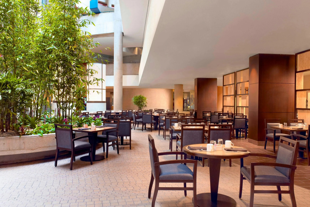 The Westin Bonaventure Hotel & Suites, Los Angeles