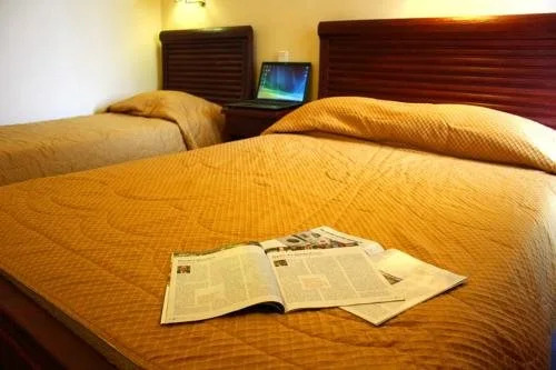 Xenia Hotel Drama