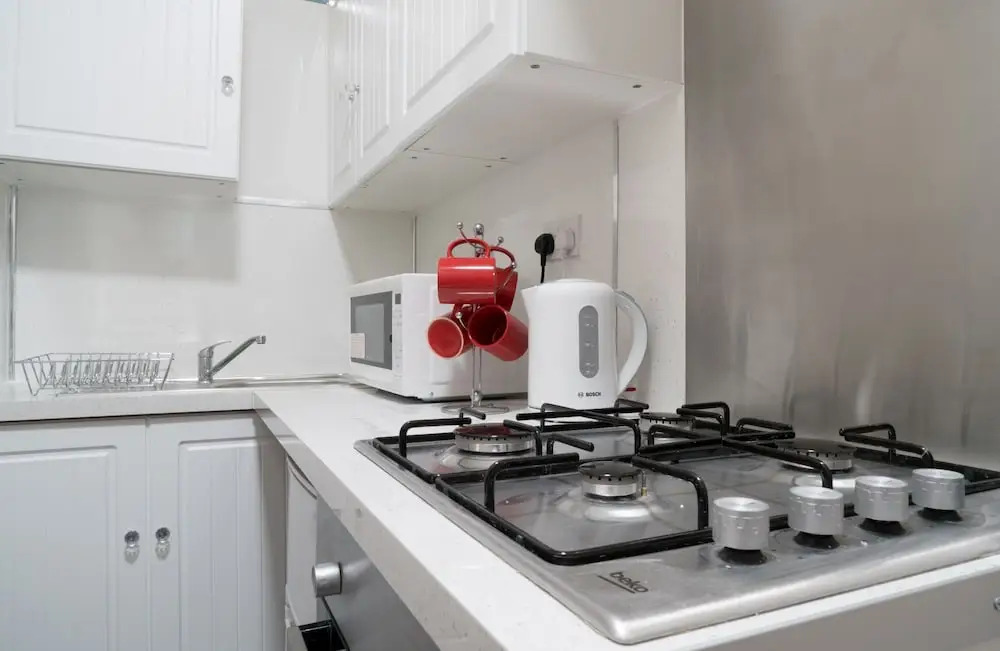 Newly Refurbished 1 Bedroom Flat