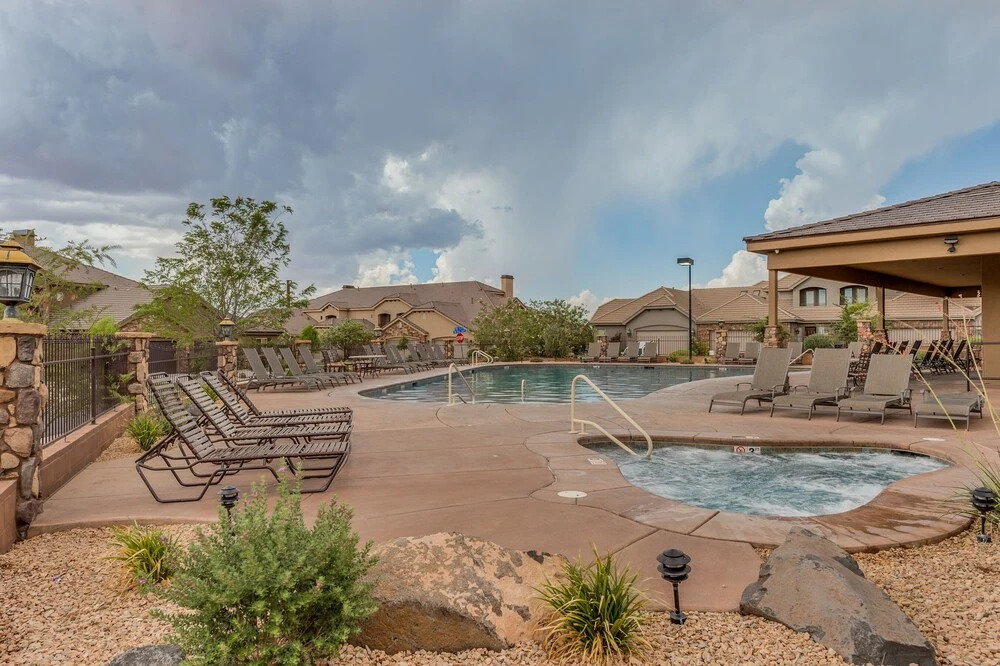 Pointe Of View 3 Bedroom Apts
