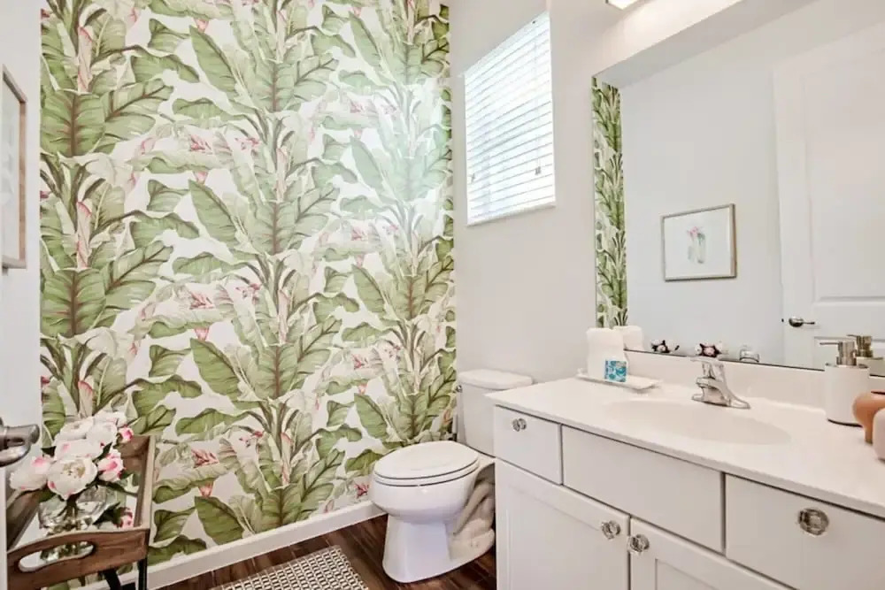 Comfortable and Modern Home With Private Pool Near Disney