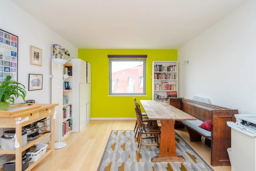 Great Sized Quirky 1 Bedroom Apartment