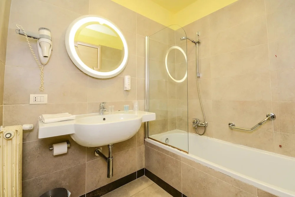 Hotel Regal  Apartments