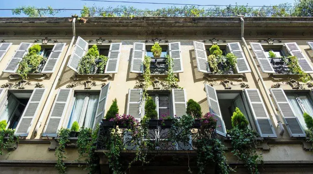 Milano Suites