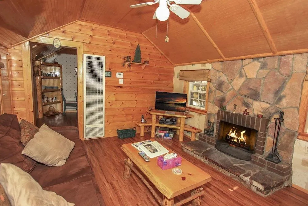 Moonridge Cottage