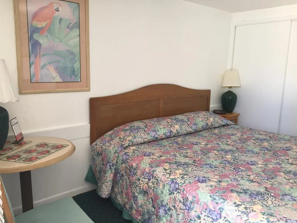 Sea Cove Motel