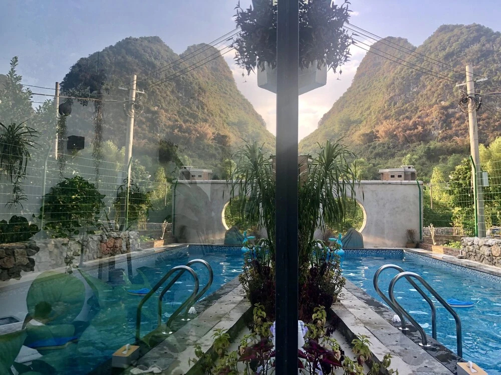 Yangshuo Serene Cove Hotel
