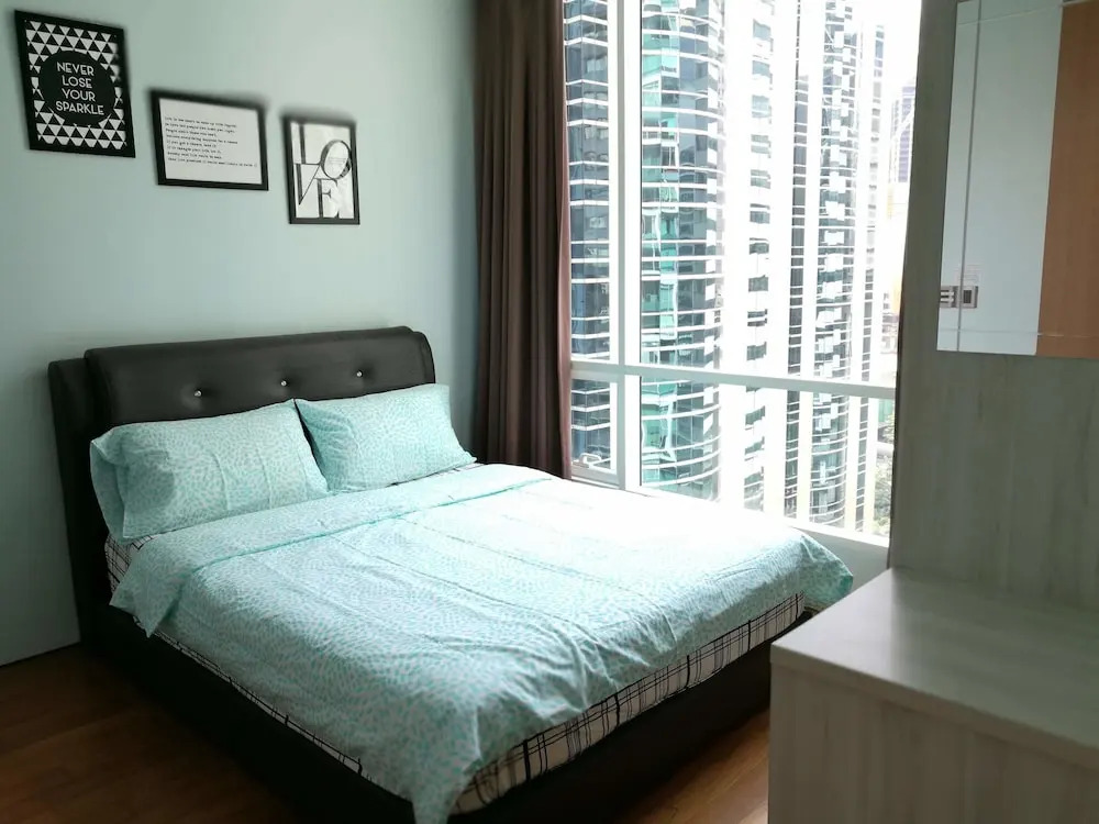 Soho Suites KLCC by Angel