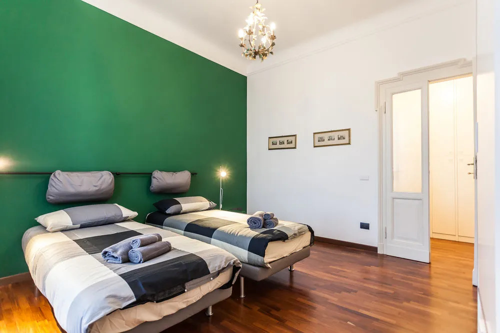 Temporary House - Milan Stazione Centrale