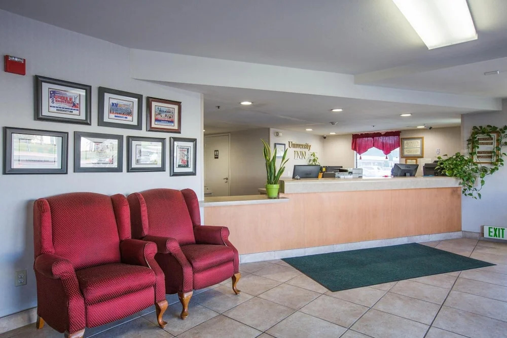 University Inn Fresno