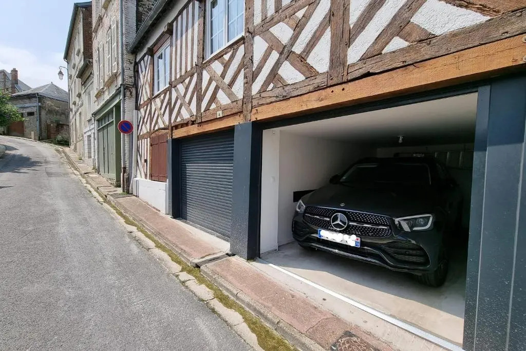 Le Vannier - cute T2 of 26 m - city center - closed garage balcony