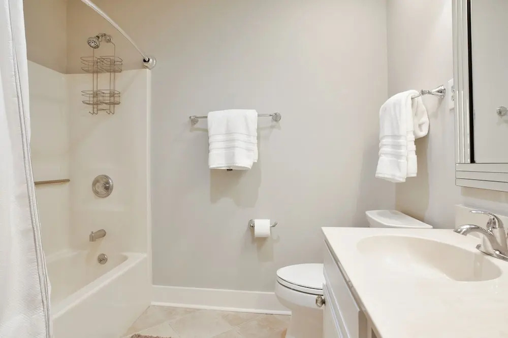 New Listing! Designer End Unit w/ Pools & Tennis townhouse