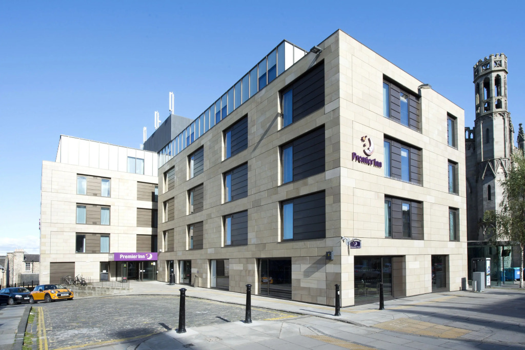 Premier Inn Edinburgh City Centre(York Place)