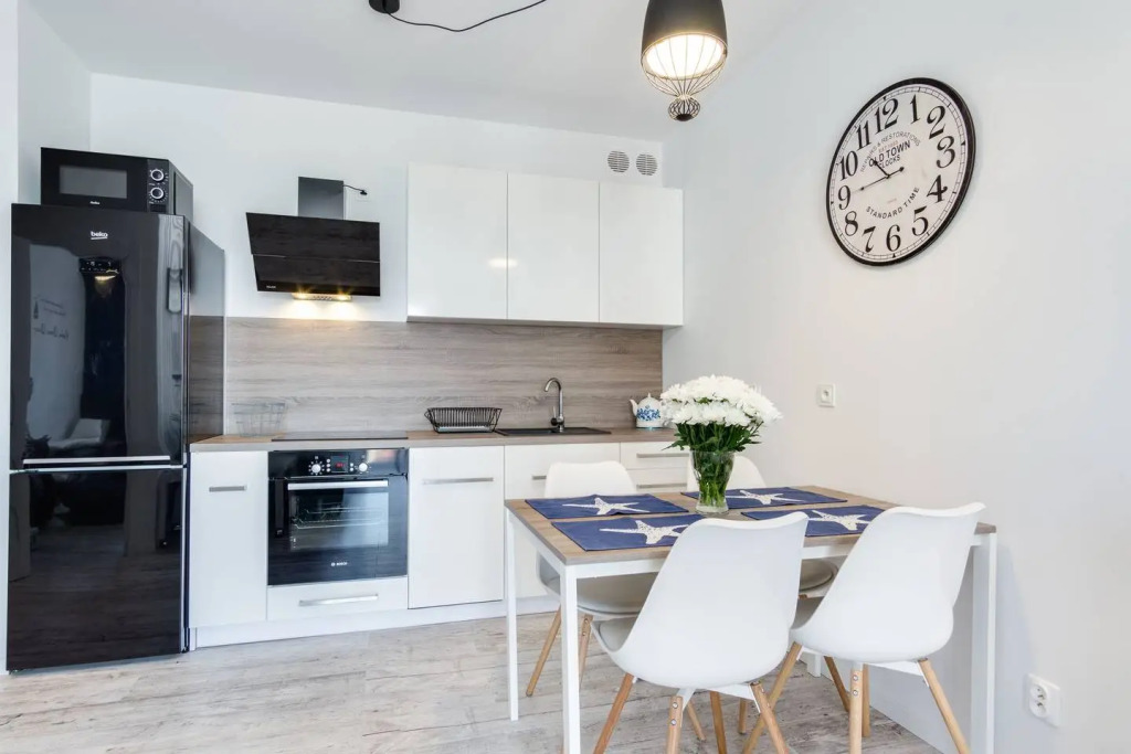 Elite Apartments Nave | balcony  & free parking included | CENTER