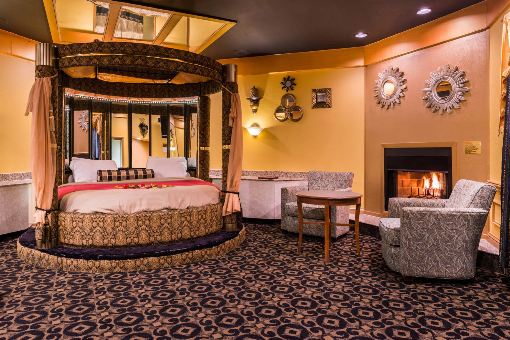 Inn of The Dove Romantic Luxury & Business Suites