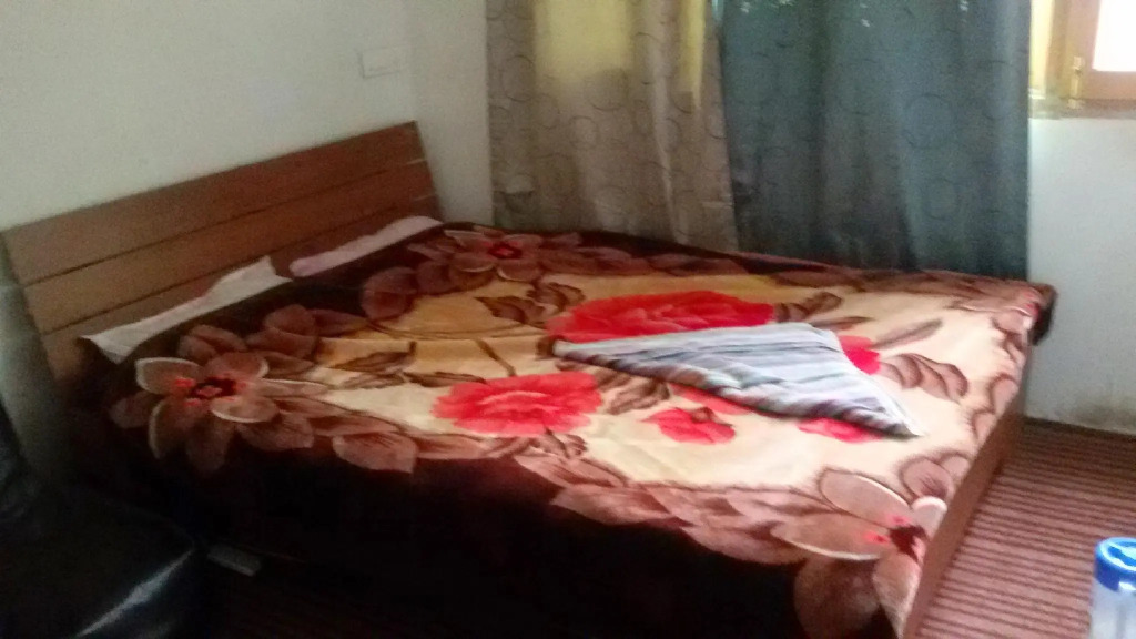 Chinar Guest House