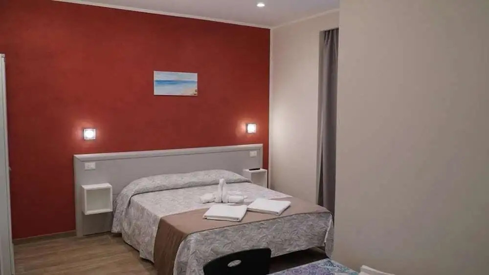 Asterias Residence - Rooms & SPA