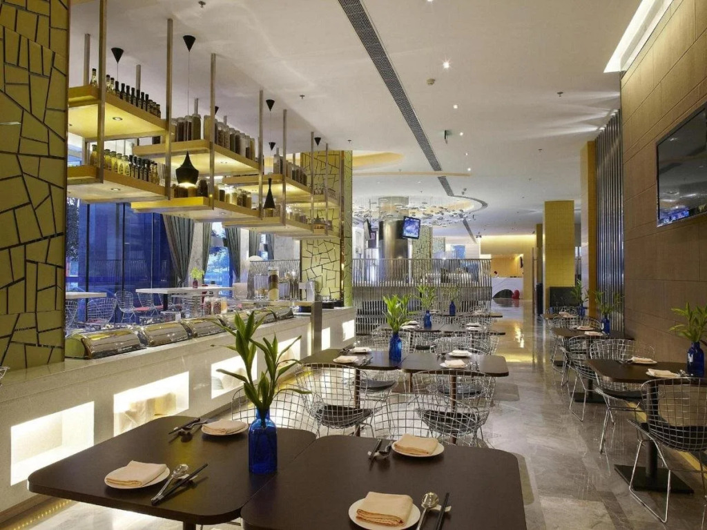 Art Senses Hotel and Place