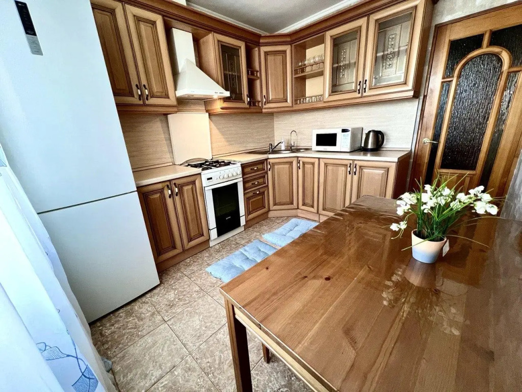 ГалаАпарт на улице Доваторцев 9