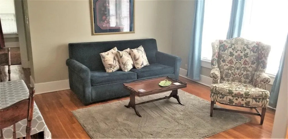 Memphis Belvedere Suites Studio
