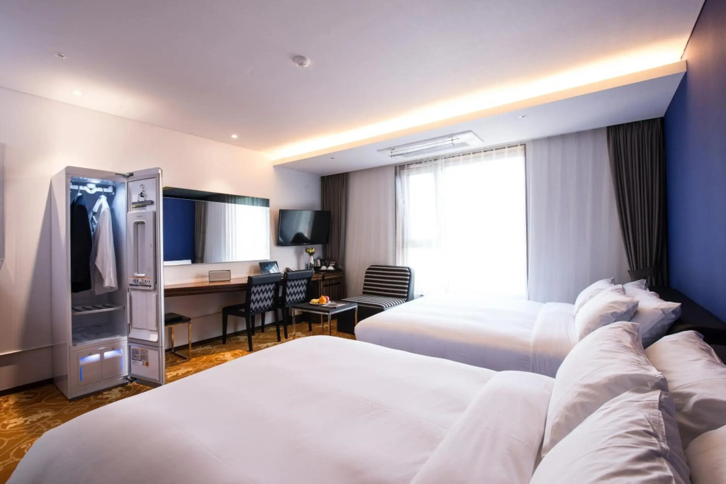 Hotel Leo