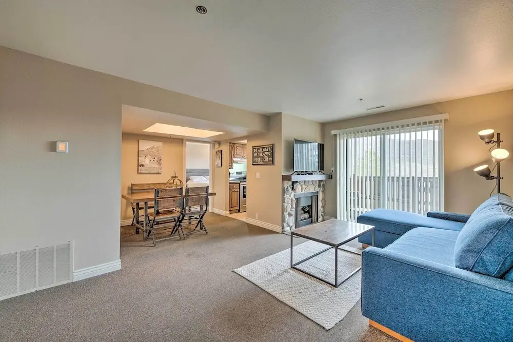 Walkable Park City Condo w/ Pool & Hot Tub!