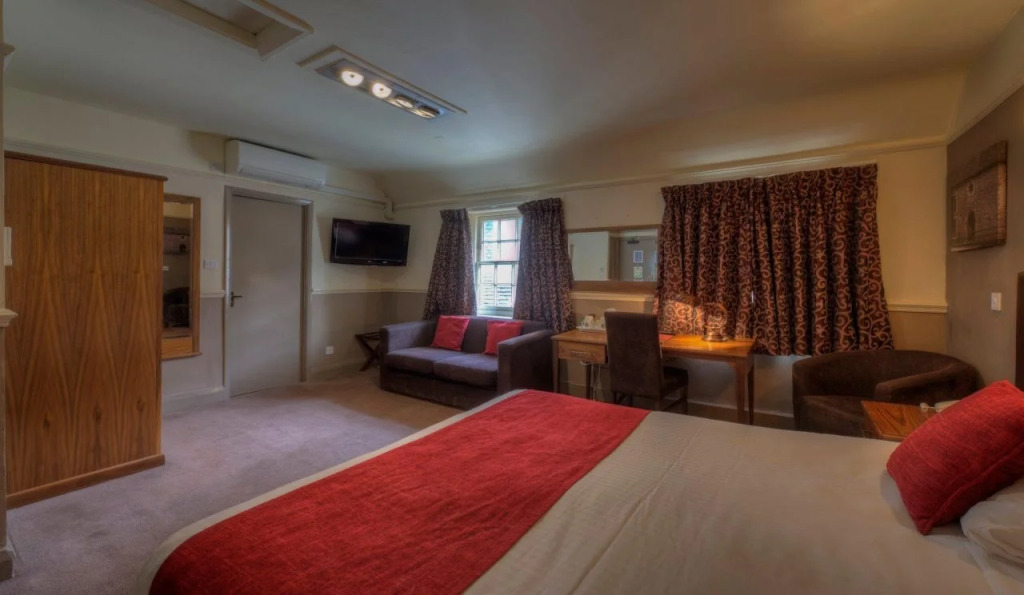 The White Hart Inn by Greene King Inns