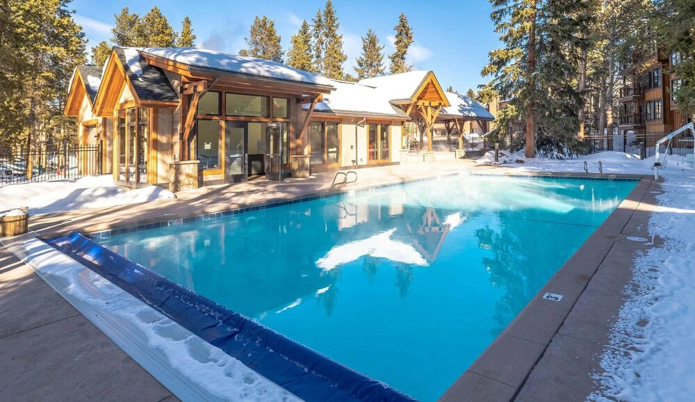 Lance's West Chalet