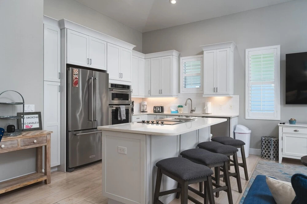 134 Pearl St 3 Bedroom Home by RedAwning