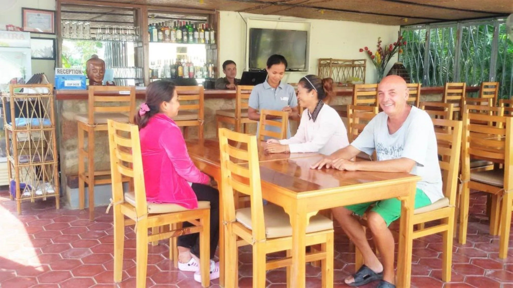 Pink Sands Villa - All Adults
