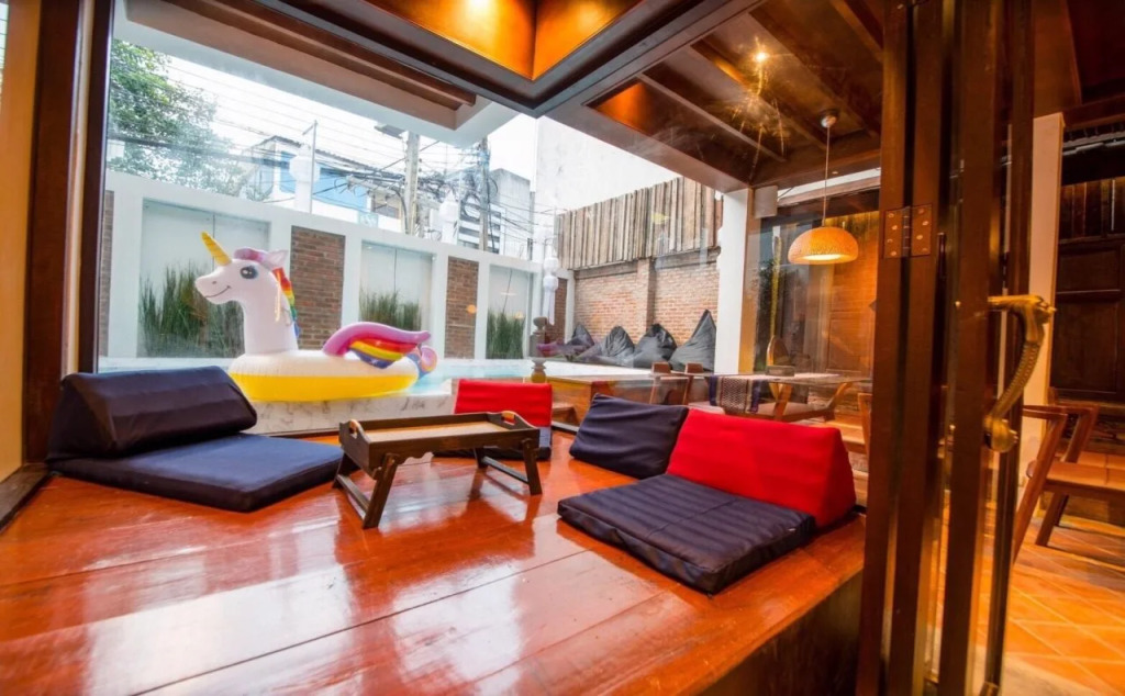 Pah Hotel