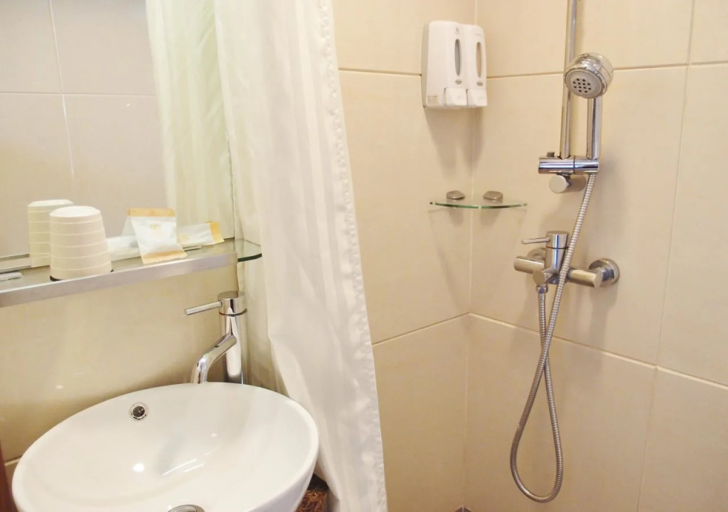 Lander Hotel Prince Edward